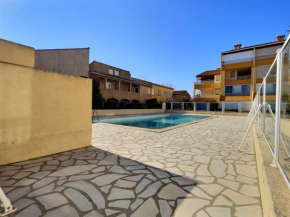 Cimm Valras Appartement dans une résidence avec piscine a 100m de la plage